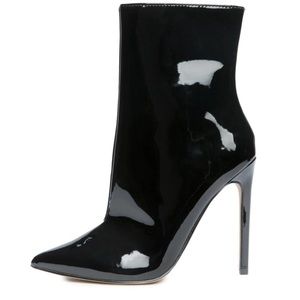 Women Steve Madden patent leather boots